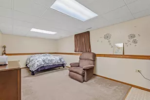 5680 Kingman Ave, Portage, IN 46368 - Photo 21