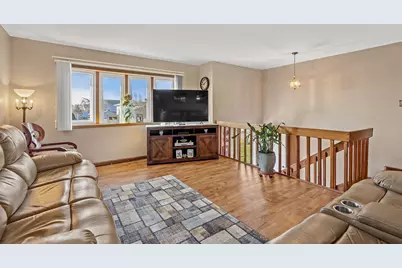 5680 Kingman Avenue, Portage, IN 46368 - Photo 5