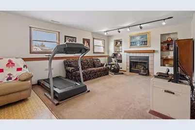 5680 Kingman Avenue, Portage, IN 46368 - Photo 19