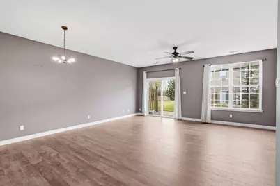 875 Flagstone Drive, Dyer, IN 46311 - Photo 7