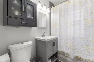 7345 Northcote Ave, Hammond, IN 46324 - Photo 9