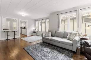 7345 Northcote Ave, Hammond, IN 46324 - Photo 3