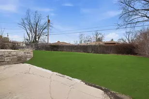 5335 Buchanan St, Merrillville, IN 46410 - Photo 19