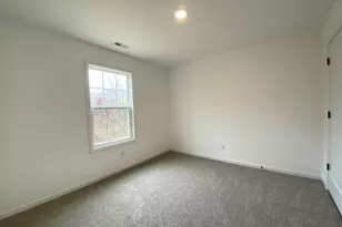 751 Kinsey St, Valparaiso, IN 46385 - Photo 17