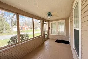 1808 Michigan Ave, La Porte, IN 46350 - Photo 17