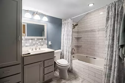 639 N 70 E, Valparaiso, IN 46383 - Photo 27