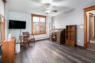 639 N 70 E, Valparaiso, IN 46383 - Photo 19