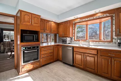 639 N 70 E, Valparaiso, IN 46383 - Photo 7