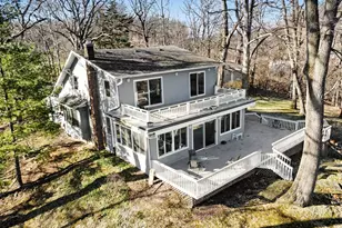 639 N 70 E, Valparaiso, IN 46383 - Photo 3