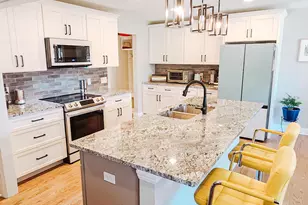 2030 Peace Pkwy Ct, Schererville, IN 46375 - Photo 11