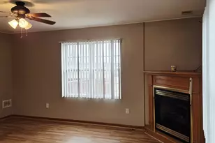 6837 Swan Ln, Schererville, IN 46375 - Photo 5