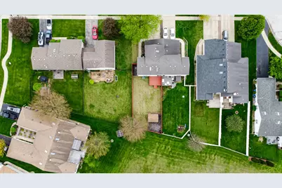 6837 Swan Lane, Schererville, IN 46375 - Photo 3
