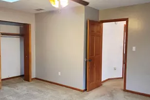 6837 Swan Ln, Schererville, IN 46375 - Photo 15