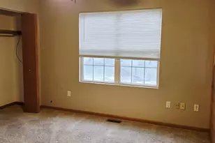 6837 Swan Ln, Schererville, IN 46375 - Photo 21