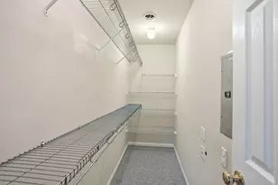 2219 Sandridge Ln, Dyer, IN 46311 - Photo 17