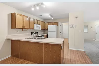 2219 Sandridge Lane, Dyer, IN 46311 - Photo 7