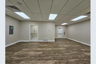 13115 Wicker Avenue #J, Cedar Lake, IN 46303 - Photo 9