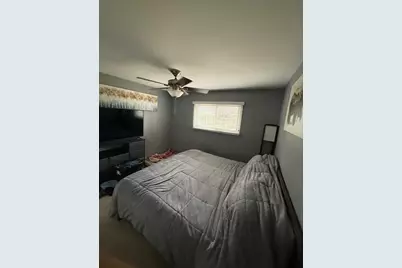 1226 N Glenwood Avenue, Griffith, IN 46319 - Photo 9