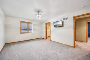 9396 Calumet St, Dyer, IN 46311 - Photo 25