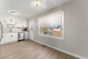 17583 Marion Dr, Lowell, IN 46356 - Photo 9