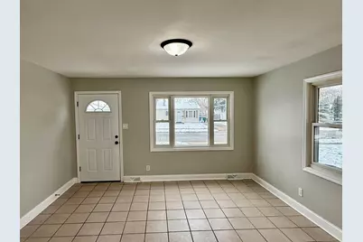 6409 Kentucky Avenue, Hammond, IN 46323 - Photo 5