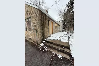 908 E 44th Avenue, Gary, IN 46409 - Photo 3