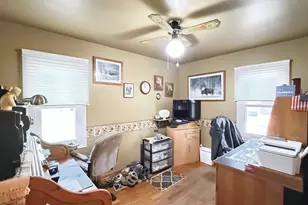 8412 Greenwood Ave, Munster, IN 46321 - Photo 7