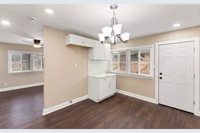 4310 W 22nd Place, Gary, IN 46404 - Photo 7