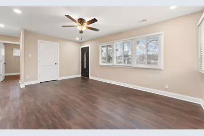 4310 W 22nd Place, Gary, IN 46404 - Photo 5