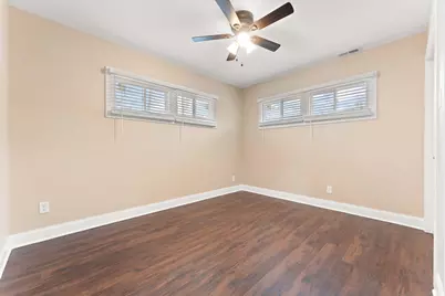 4310 W 22nd Place, Gary, IN 46404 - Photo 11