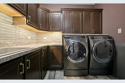 10707 Walnut Drive, Saint John, IN 46373 - Photo 15