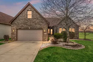 8331 Doubletree Dr N, Crown Point, IN 46307 - Photo 1