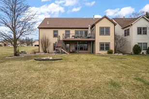 8331 Doubletree Dr N, Crown Point, IN 46307 - Photo 7