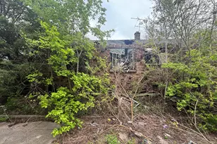 2627 Harrison St, Gary, IN 46407 - Photo 9