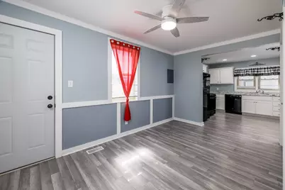 103 W Lincoln Street, Kentland, IN 47951 - Photo 15