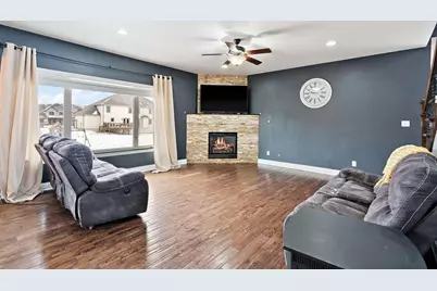 9187 Michigan Drive, Crown Point, IN 46307 - Photo 13