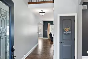 9187 Michigan Dr, Crown Point, IN 46307 - Photo 5