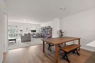 8737 Clover Ln, Saint John, IN 46373 - Photo 9