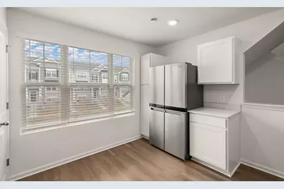 8737 Clover Lane, Saint John, IN 46373 - Photo 7