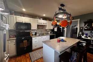 411 Prescott Rd, Valparaiso, IN 46385 - Photo 5