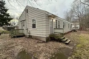 620 Kingsporte Ln, La Porte, IN 46350 - Photo 5