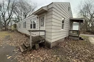 620 Kingsporte Ln, La Porte, IN 46350 - Photo 3