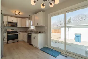 840 Appletree Dr, Schererville, IN 46375 - Photo 9