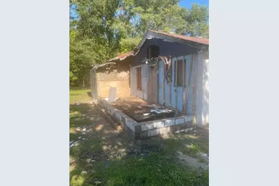 709 Birdella Lane, Michigan City, IN 46360 - Photo 3