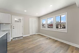 6402 New Hampshire Ave, Hammond, IN 46323 - Photo 11