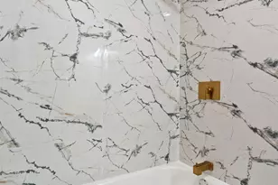 6402 New Hampshire Ave, Hammond, IN 46323 - Photo 15