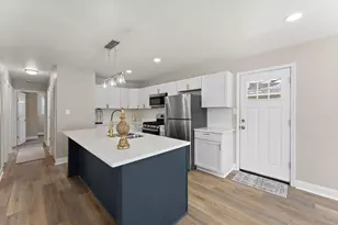 6402 New Hampshire Ave, Hammond, IN 46323 - Photo 5