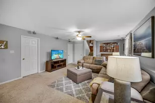 10621 Erie Dr E, Crown Point, IN 46307 - Photo 23