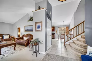 10621 Erie Dr E, Crown Point, IN 46307 - Photo 3