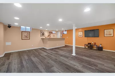 10621 Erie Drive E, Crown Point, IN 46307 - Photo 29